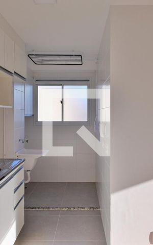 Apartamento para alugar com 41m², 2 quartos e sem vaga Apartamento para alugar com 41m², 2 quartos e sem vagaCozinha e Área de Serviço