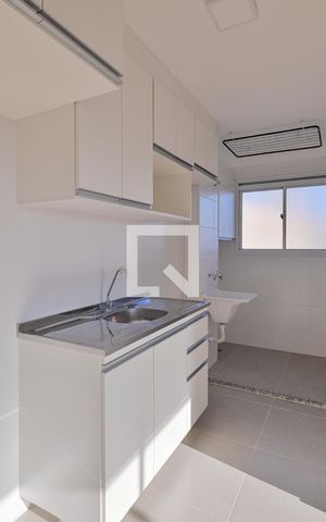 Apartamento para alugar com 41m², 2 quartos e sem vaga Apartamento para alugar com 41m², 2 quartos e sem vagaCozinha e Área de Serviço