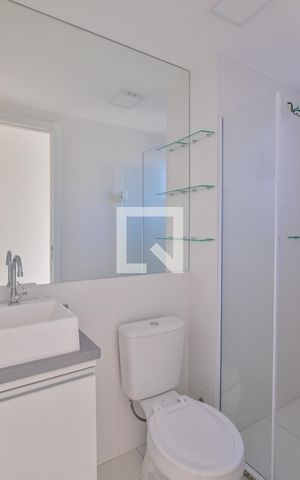 Apartamento para alugar com 41m², 2 quartos e sem vaga Apartamento para alugar com 41m², 2 quartos e sem vagaBanheiro