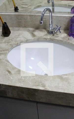 Apartamento à venda com 59m², 2 quartos e 1 vagaBanheiro