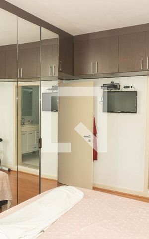Apartamento à venda com 83m², 2 quartos e sem vaga Apartamento à venda com 83m², 2 quartos e sem vagaSuíte