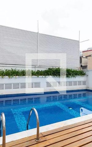 Apartamento à venda com 61m², 2 quartos e 1 vaga Apartamento à venda com 61m², 2 quartos e 1 vagaÁrea comum - Piscina