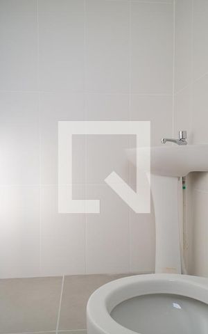 Apartamento para alugar com 62m², 2 quartos e 1 vagaBanheiro 