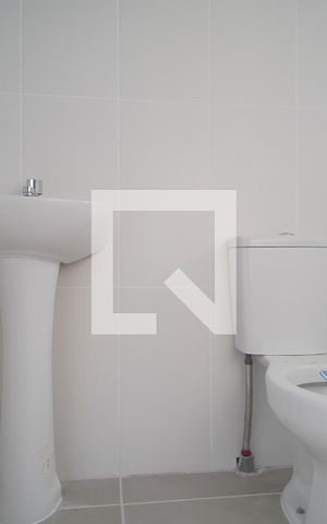Apartamento para alugar com 62m², 2 quartos e 1 vagaBanheiro 