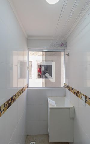 Apartamento à venda com 40m², 2 quartos e sem vaga Apartamento à venda com 40m², 2 quartos e sem vagaÁrea de Serviço