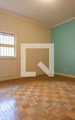 Casa à venda com 250m², 4 quartos e 2 vagas Casa à venda com 250m², 4 quartos e 2 vagasSuíte 2