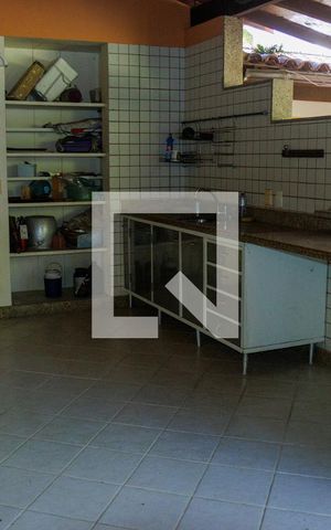 Casa de condomínio à venda com 550m², 5 quartos e 3 vagas