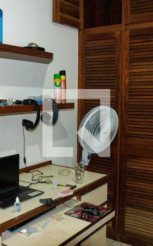 Casa de condomínio à venda com 550m², 5 quartos e 3 vagas