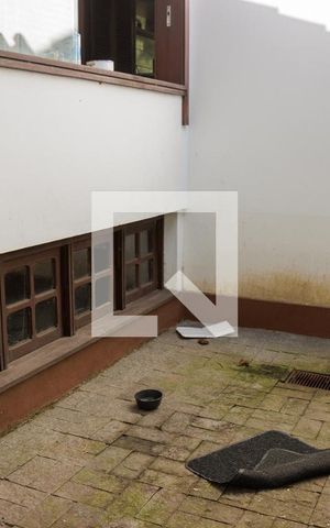 Casa de condomínio à venda com 550m², 5 quartos e 3 vagas