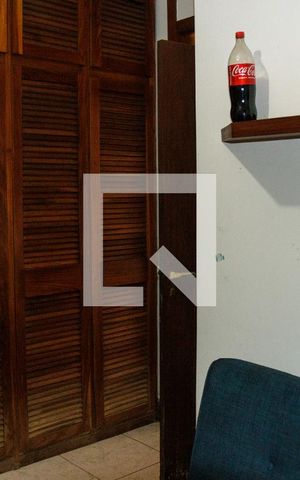 Casa de condomínio à venda com 550m², 5 quartos e 3 vagas