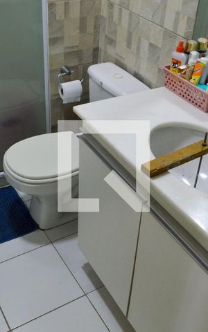 Apartamento à venda com 100m², 4 quartos e 2 vagas Apartamento à venda com 100m², 4 quartos e 2 vagasBanheiro 2