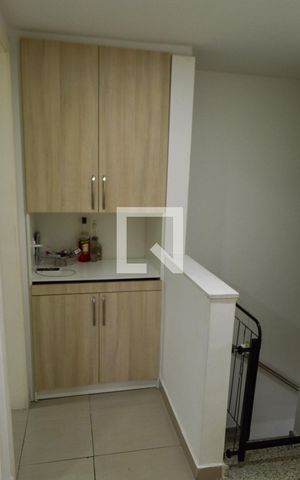 Apartamento à venda com 100m², 4 quartos e 2 vagas Apartamento à venda com 100m², 4 quartos e 2 vagasHall