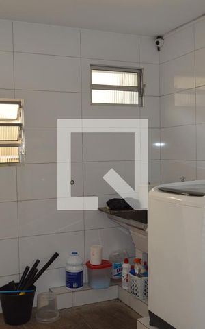 Casa à venda com 350m², 5 quartos e 6 vagasÁrea de Serviço