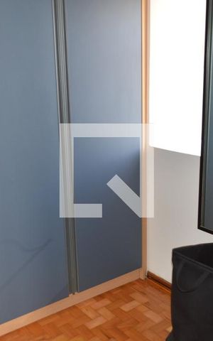 Casa à venda com 350m², 5 quartos e 6 vagasCloset da suíte 2