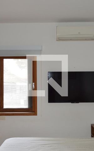 Casa à venda com 350m², 5 quartos e 6 vagasSuíte 1