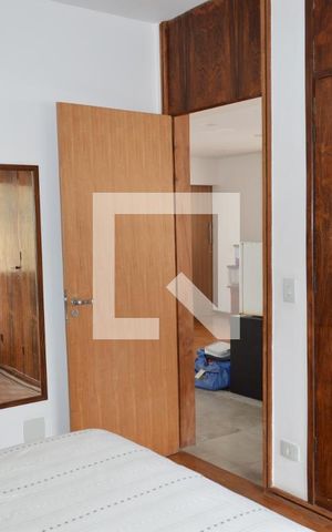 Casa à venda com 350m², 5 quartos e 6 vagasSuíte 1