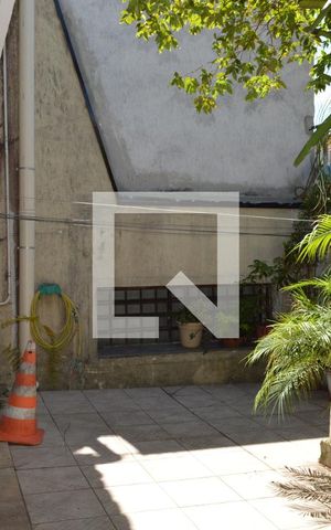 Casa à venda com 350m², 5 quartos e 6 vagasQuintal