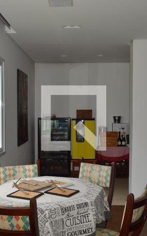 Casa à venda com 350m², 5 quartos e 6 vagasSala