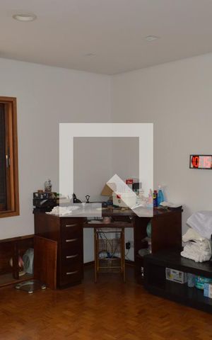 Casa à venda com 350m², 5 quartos e 6 vagasSala Superior