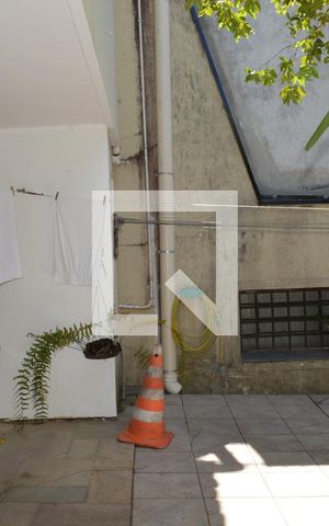 Casa à venda com 350m², 5 quartos e 6 vagasQuintal