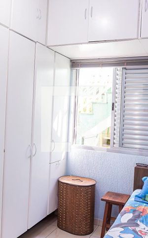Casa à venda com 220m², 3 quartos e 6 vagas Casa à venda com 220m², 3 quartos e 6 vagasQuarto Garagem
