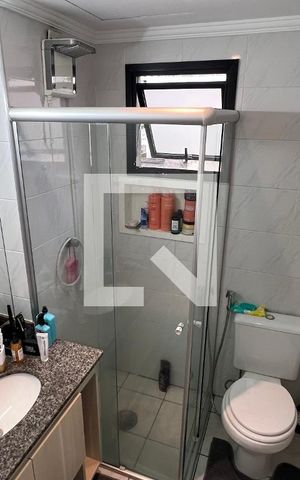 Apartamento para alugar com 48m², 2 quartos e 1 vaga Apartamento para alugar com 48m², 2 quartos e 1 vagaBanheiro
