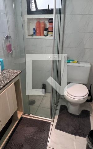 Apartamento para alugar com 48m², 2 quartos e 1 vaga Apartamento para alugar com 48m², 2 quartos e 1 vagaBanheiro