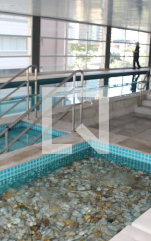 Apartamento à venda com 50m², 1 quarto e 1 vagaÁrea comum - Piscina