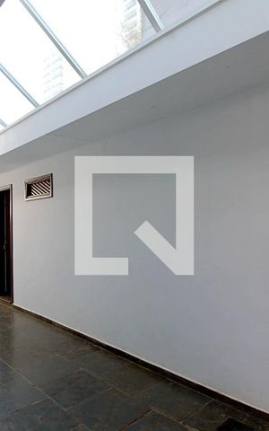 Casa para alugar com 450m², 4 quartos e 8 vagas Casa para alugar com 450m², 4 quartos e 8 vagasÁrea externa