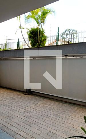 Casa para alugar com 450m², 4 quartos e 8 vagas Casa para alugar com 450m², 4 quartos e 8 vagasÁrea externa