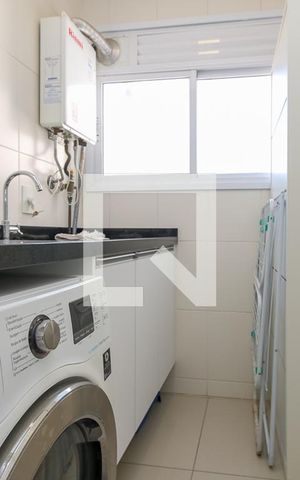 Apartamento à venda com 53m², 1 quarto e 1 vaga Apartamento à venda com 53m², 1 quarto e 1 vagaÁrea de Serviço