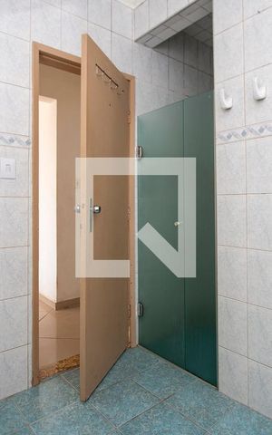 Apartamento à venda com 214m², 2 quartos e 4 vagas Apartamento à venda com 214m², 2 quartos e 4 vagasBanheiro