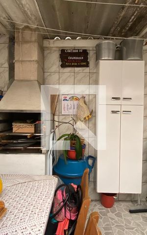 Casa à venda com 80m², 2 quartos e 2 vagasÁrea de Serviço