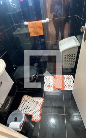 Casa à venda com 80m², 2 quartos e 2 vagasBanheiro