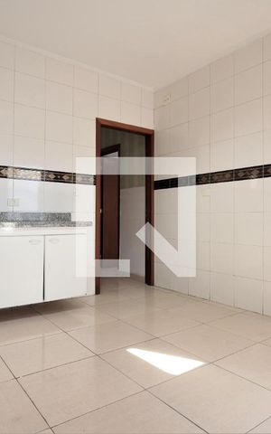 Casa para alugar com 552m², 3 quartos e 6 vagasCozinha