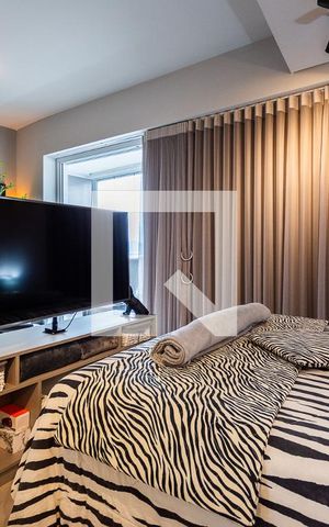 Studio para alugar com 54m², 1 quarto e 1 vaga Studio para alugar com 54m², 1 quarto e 1 vagaQuarto
