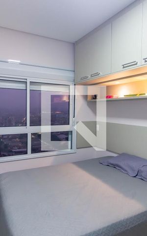 Apartamento à venda com 96m², 2 quartos e 2 vagas Apartamento à venda com 96m², 2 quartos e 2 vagasQuarto 1