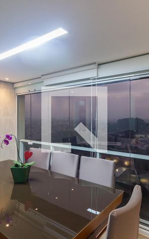 Apartamento à venda com 96m², 2 quartos e 2 vagas Apartamento à venda com 96m², 2 quartos e 2 vagasSala de Jantar