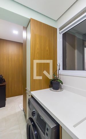 Apartamento à venda com 96m², 2 quartos e 2 vagas Apartamento à venda com 96m², 2 quartos e 2 vagasÁrea de Serviço