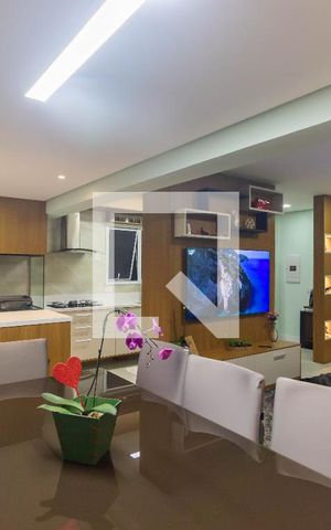Apartamento à venda com 96m², 2 quartos e 2 vagas Apartamento à venda com 96m², 2 quartos e 2 vagasSala de Jantar