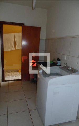 Casa à venda com 340m², 5 quartos e 6 vagas