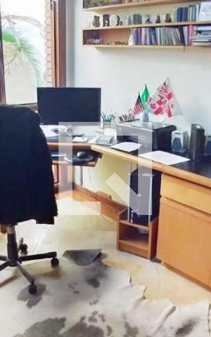 Casa à venda com 380m², 4 quartos e 4 vagas