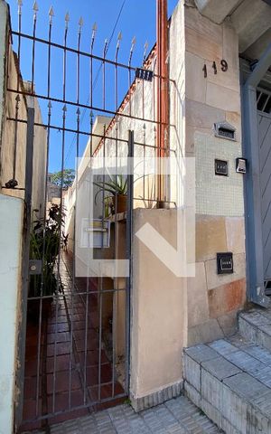 Casa à venda com 120m², 1 quarto e sem vagaFachada