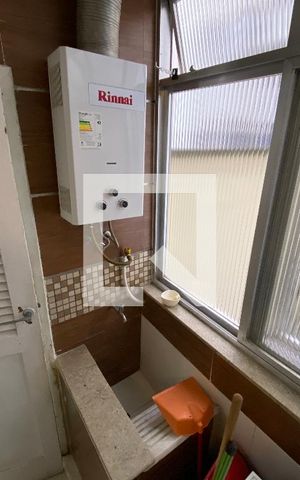 Apartamento à venda com 110m², 3 quartos e 1 vagaÁrea de Serviço