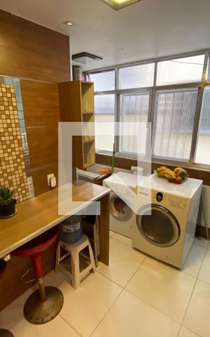 Apartamento à venda com 110m², 3 quartos e 1 vagaCozinha e Área de Serviço