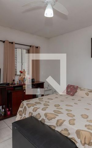Casa à venda com 142m², 3 quartos e 4 vagas Casa à venda com 142m², 3 quartos e 4 vagasQuarto 1