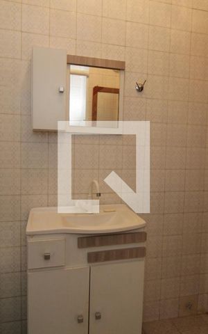 Apartamento à venda com 70m², 2 quartos e sem vagaBanheiro