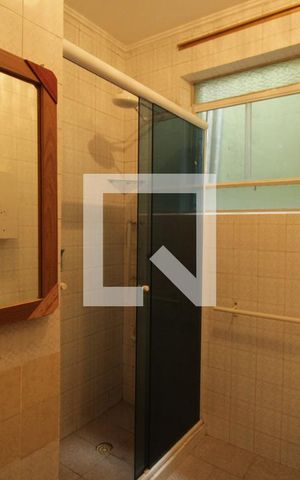 Apartamento à venda com 70m², 2 quartos e sem vagaBanheiro