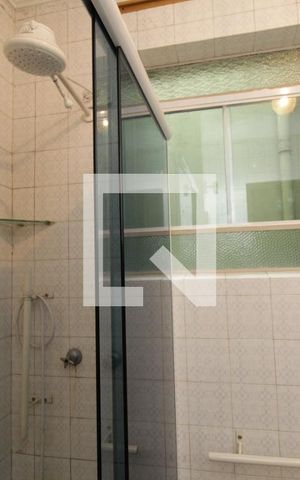 Apartamento à venda com 70m², 2 quartos e sem vagaBanheiro