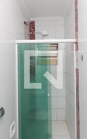 Casa para alugar com 45m², 1 quarto e sem vaga Casa para alugar com 45m², 1 quarto e sem vagaBanheiro